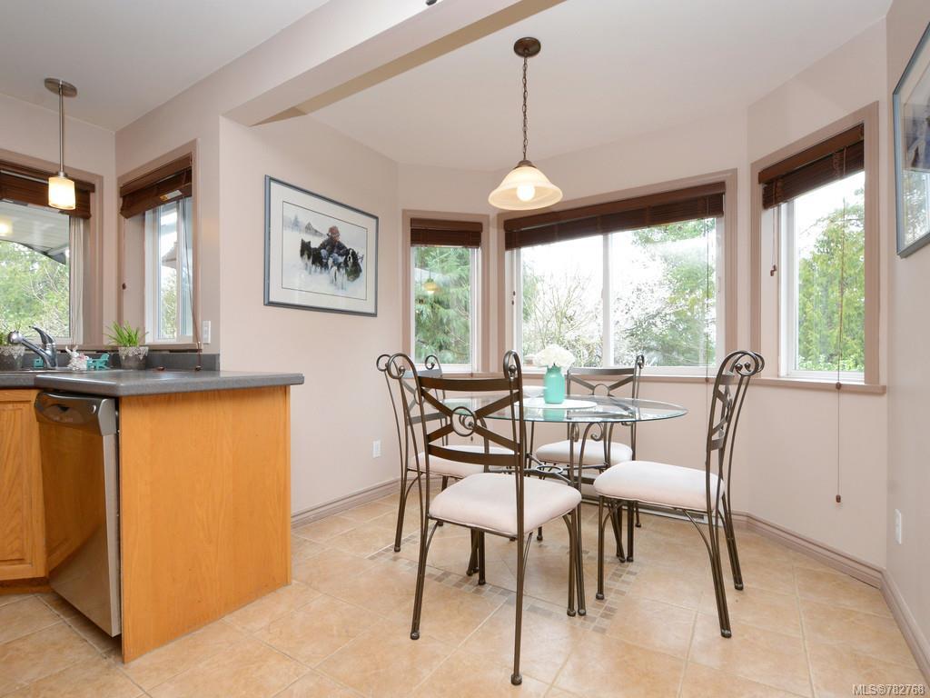 1370 Charles Pl