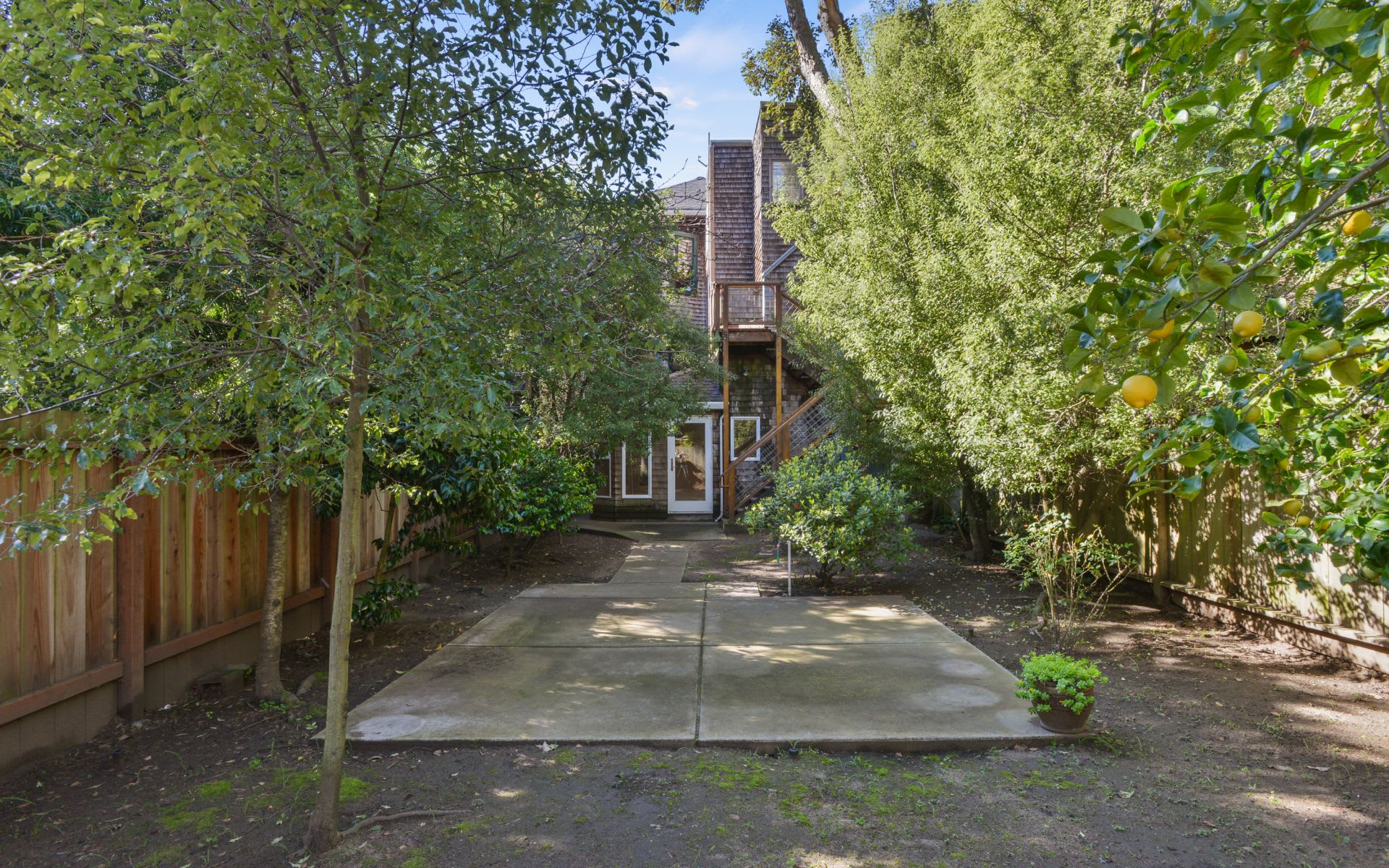 70-72 6th Ave