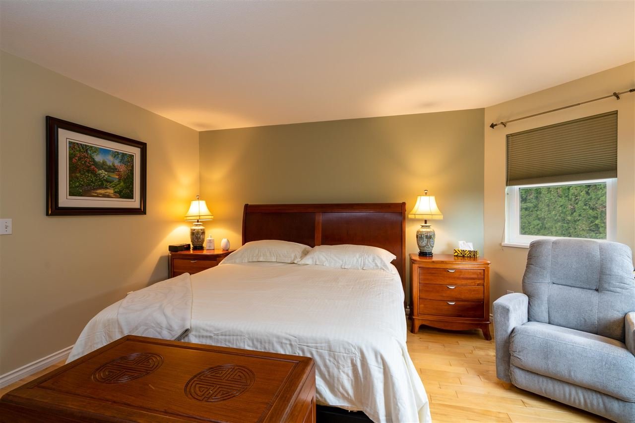 1407 Vistaview Ct