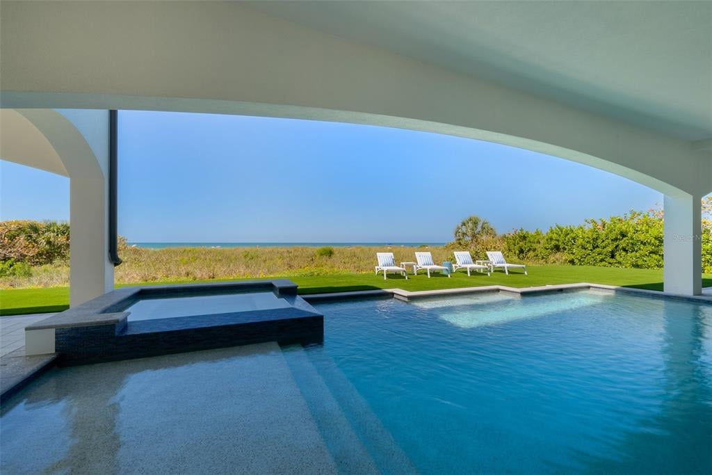 100 Beach Ave, Anna Maria