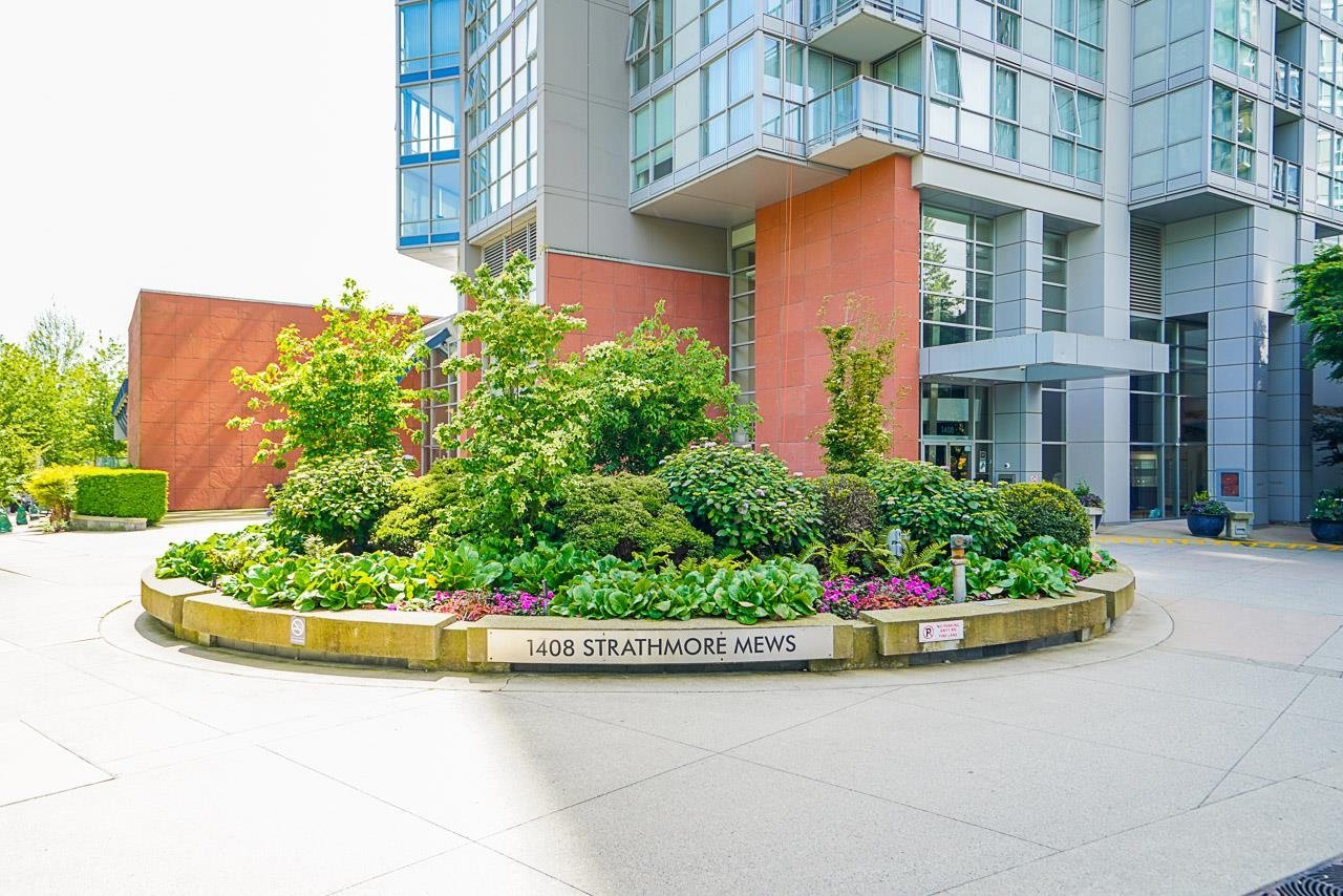 3001-1408 Strathmore Mews