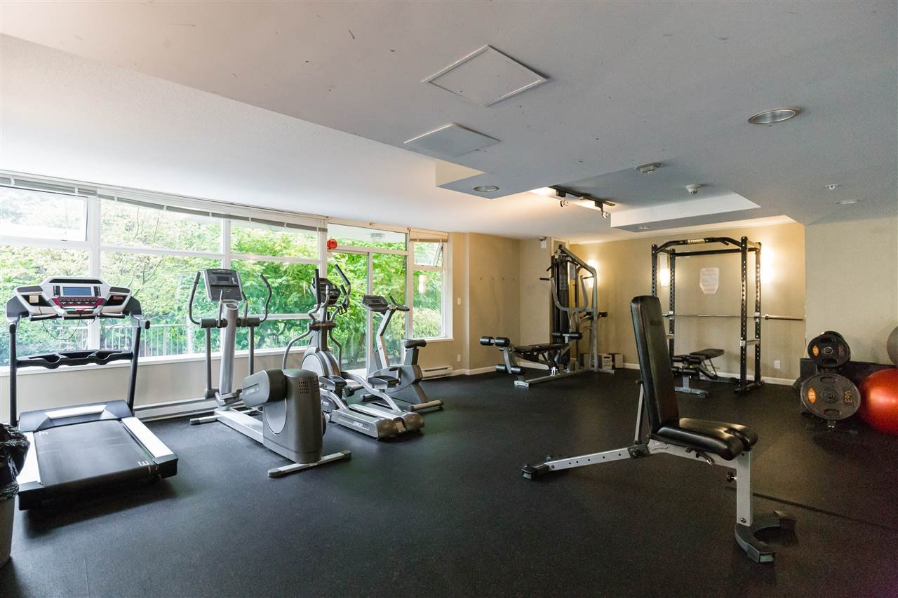 607-9298 University Cres
