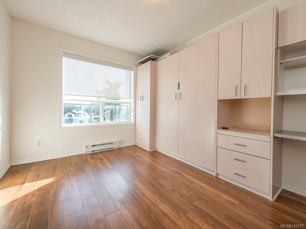 405-898 Vernon Ave