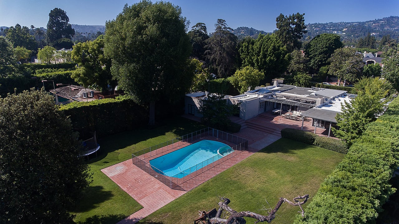 Beverly Hills Flats Contemporary