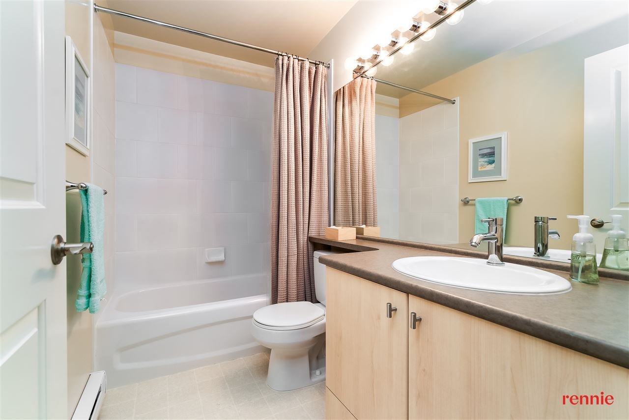 90-9229 University Cres