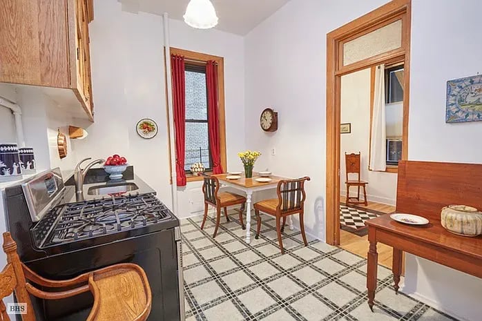 490 W End Ave, Apt 1C