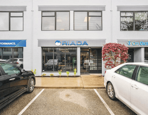 STRATA INDUSTRIAL UNIT IN EAGLES LANDING BUSINESS PARK