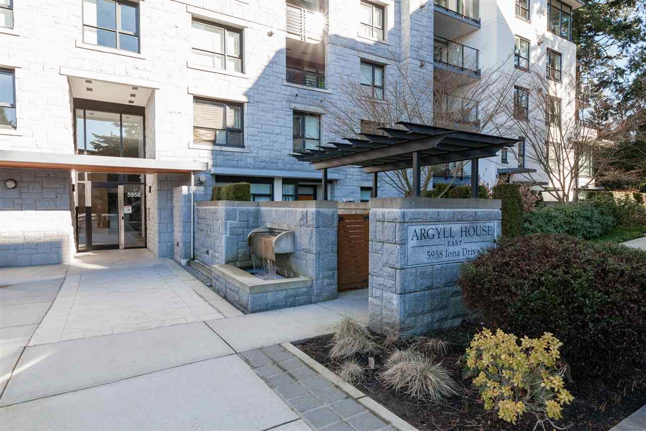 602-5958 Iona Dr