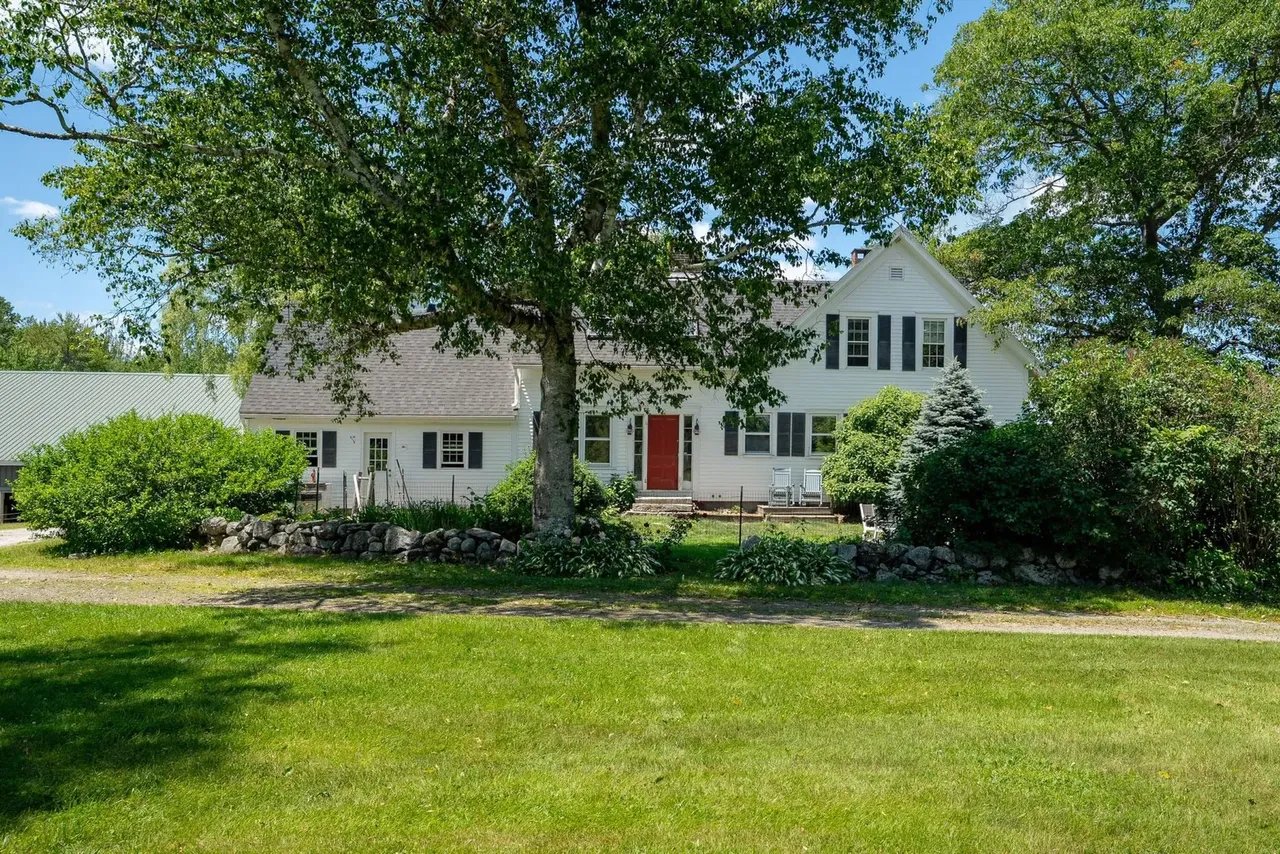 Newly Priced: 253 Quaker Meeting House Road, Durham, ME 04222 – $899,000