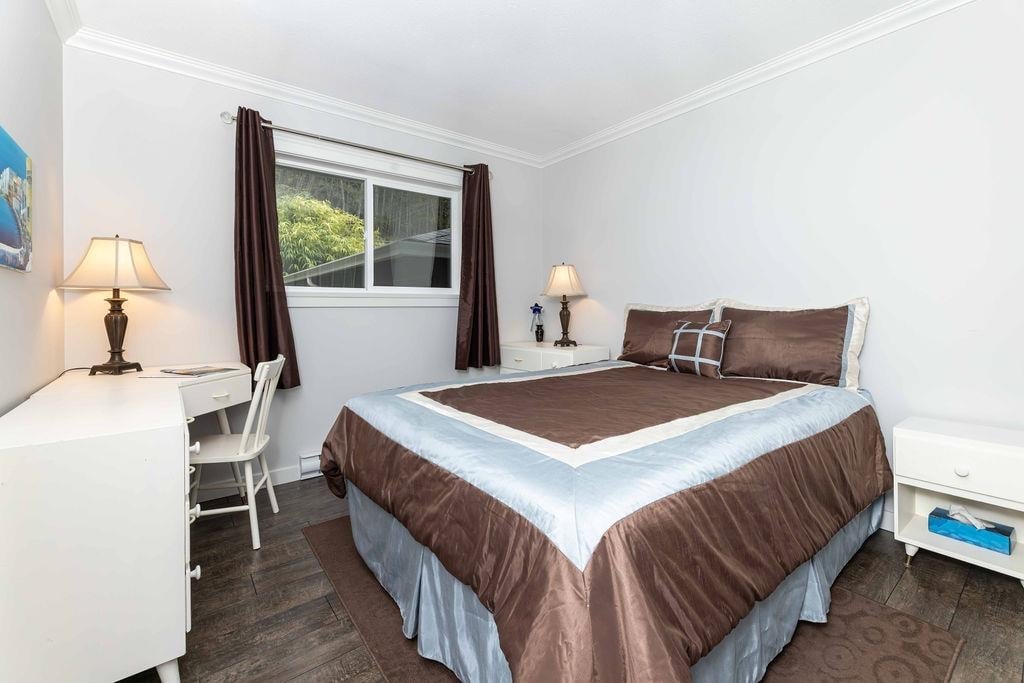 12815 Sunshine Coast Hwy