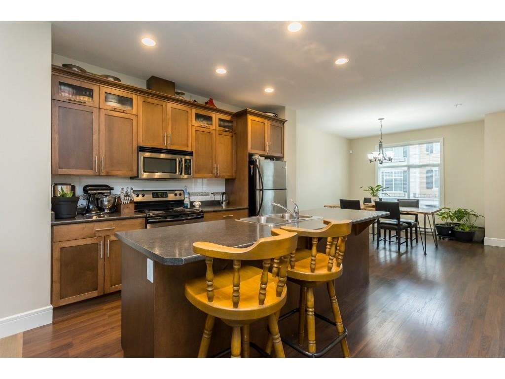 10-45390 Vedder Mountain Rd