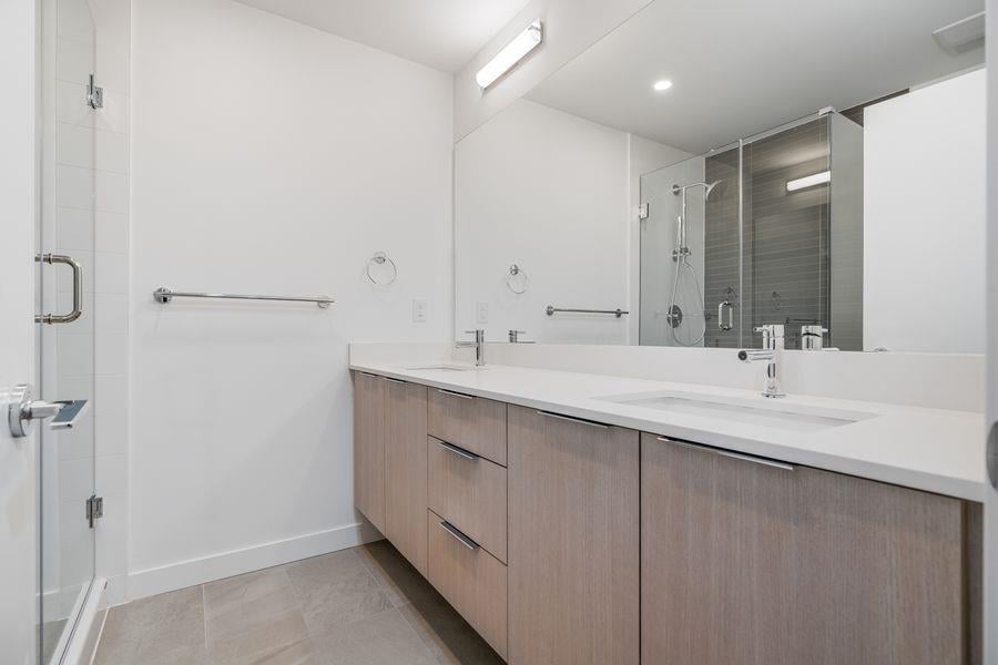 14-4408 Cormorant Wy