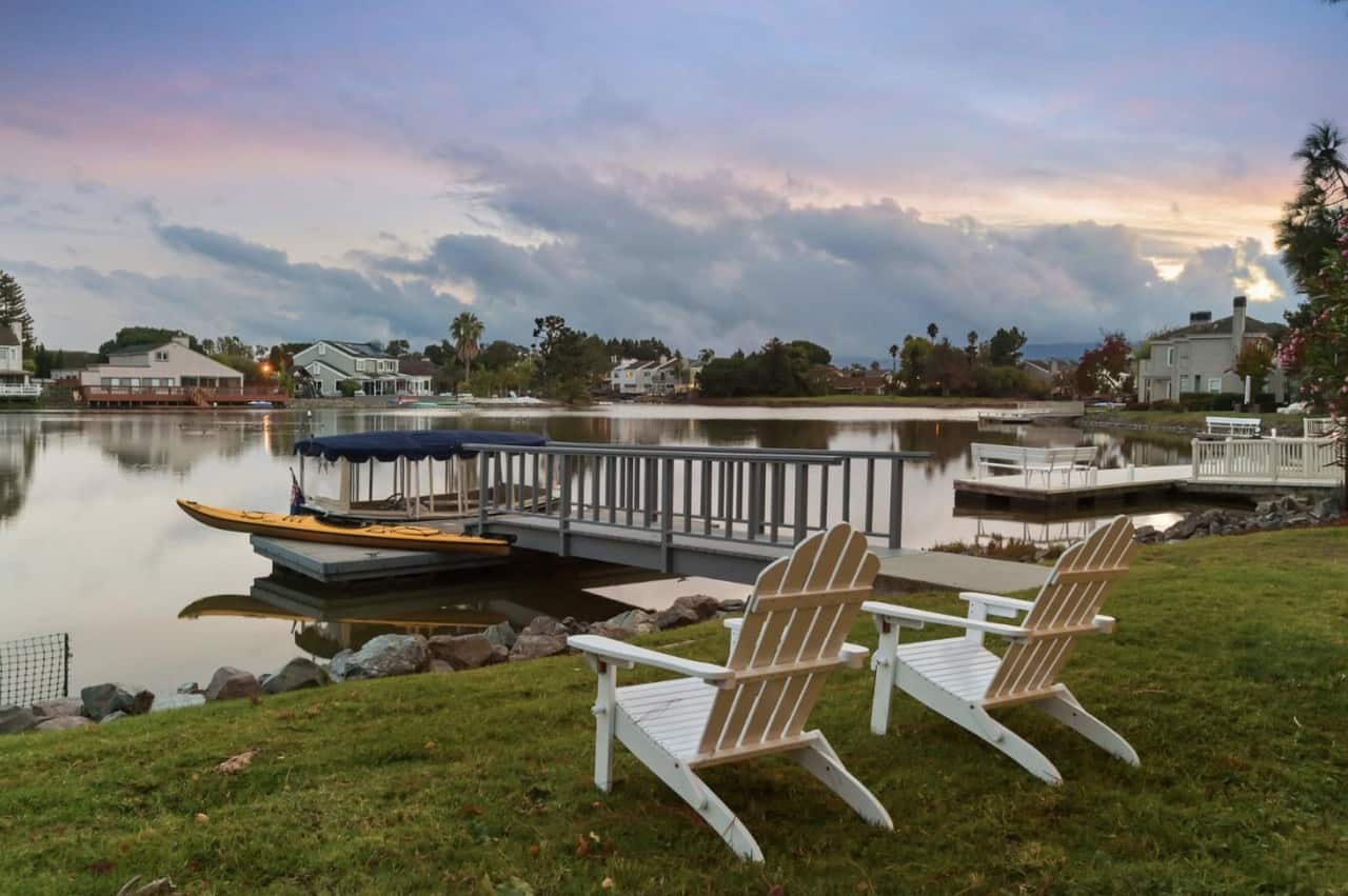 674 Island Place • Redwood Shores • 94065