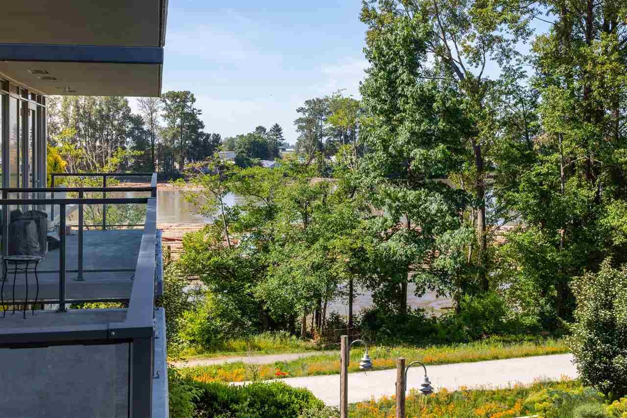 410-3168 Riverwalk Ave