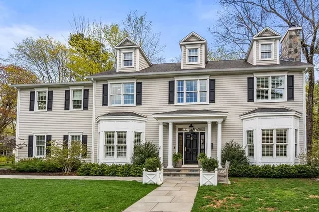 3 Colby Rd