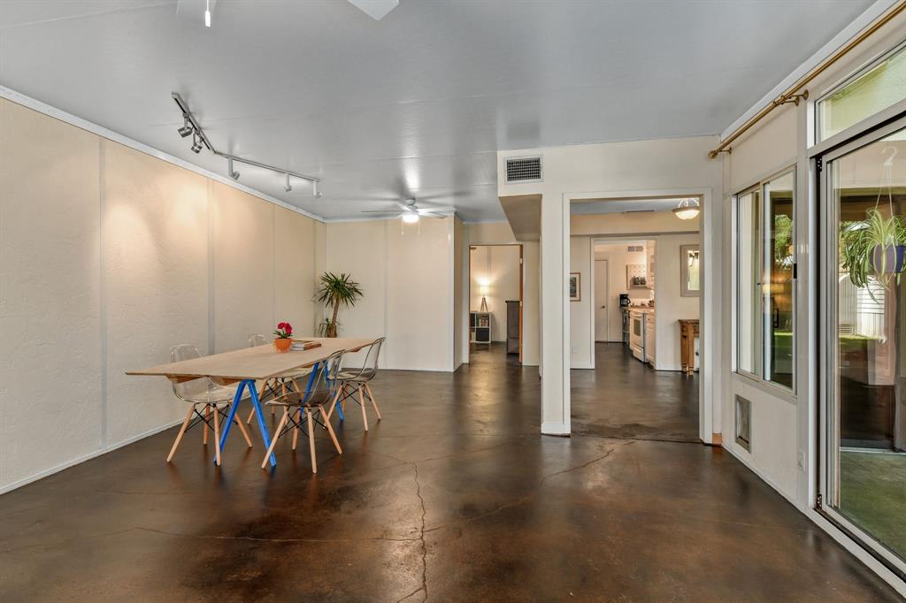 1214 Bois D Arc Court
