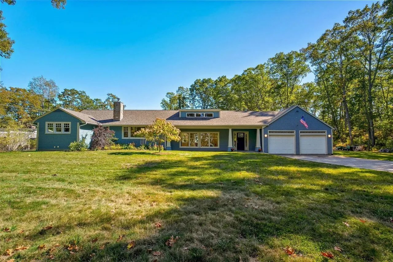 New Listing: 530 Spurwink Avenue, Cape Elizabeth, ME 04107 – $945,000