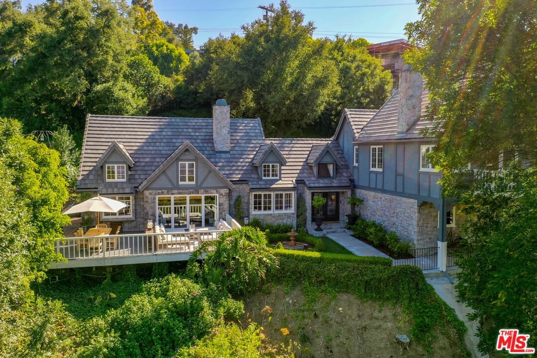 Beautifully Renovated English Tudor with Views