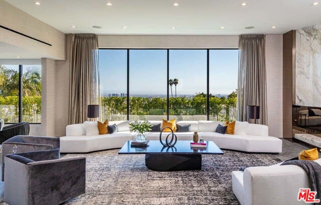 Palazzo View