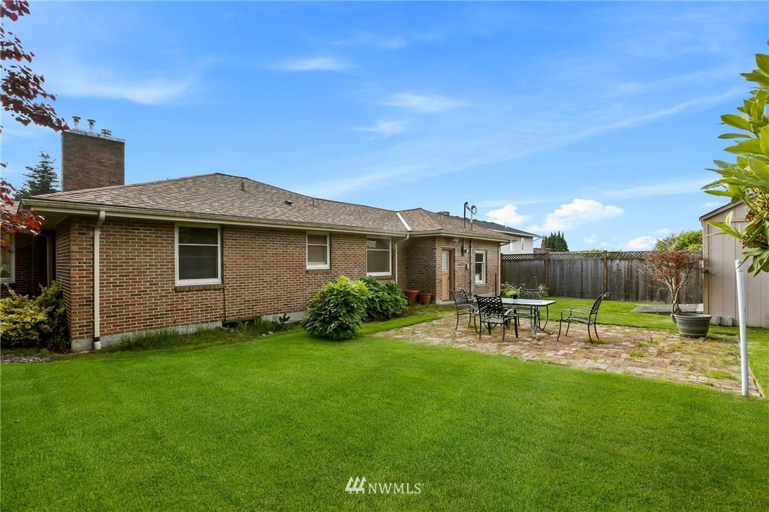 443 View Ridge Dr