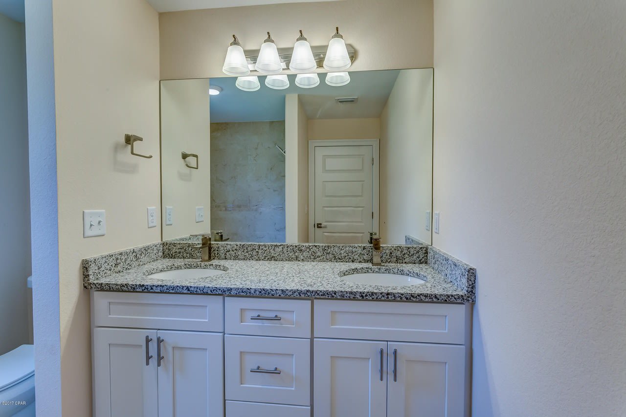 2121 BENT OAK Court