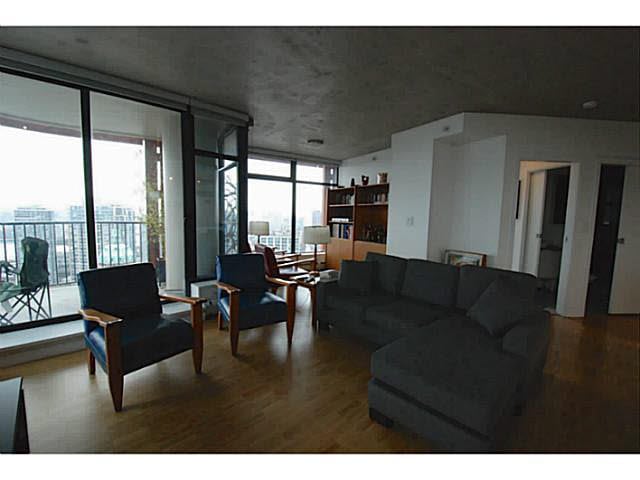 3406-128 W Cordova St