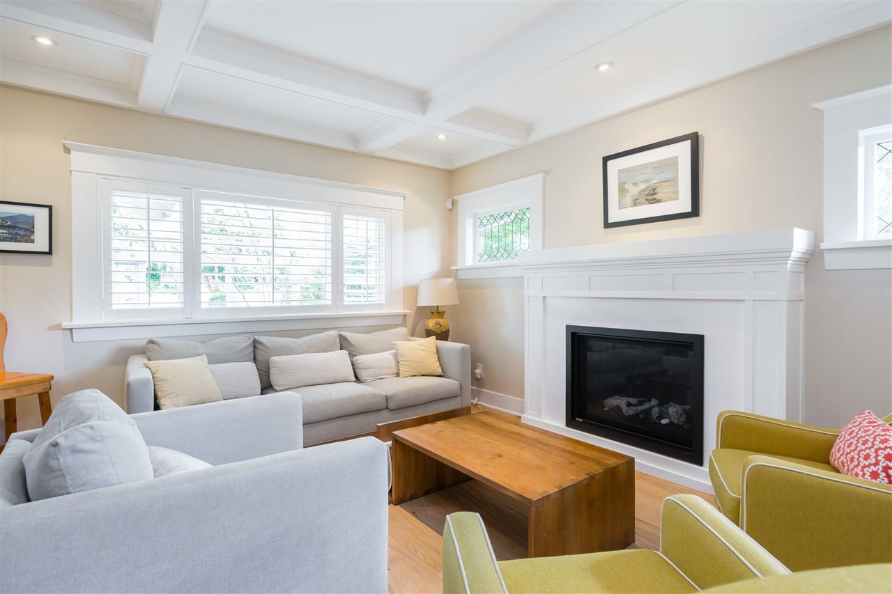 165 W Osborne Rd