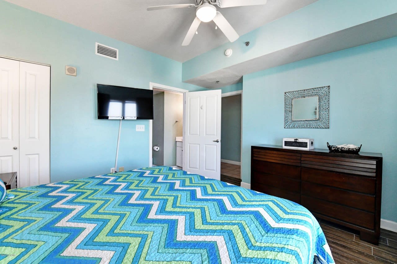 9900 S Thomas Drive Unit 1526