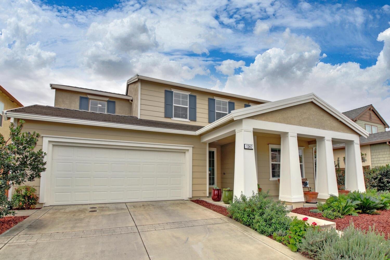 1342 Newton Dr
