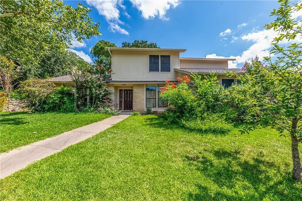 3500 Cactus Wren Way