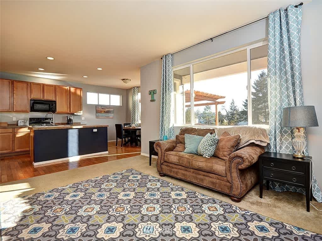 7112 39th Pl NE