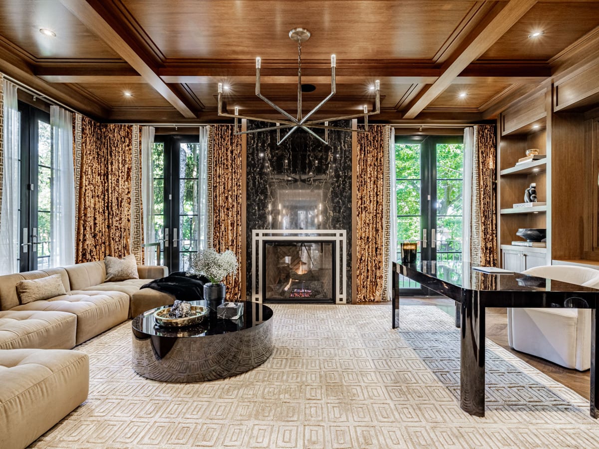 A World Of Exclusive Modern Luxury 