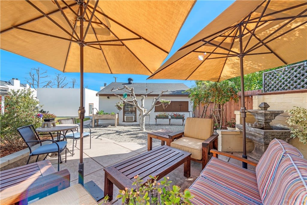 353 S Weymouth Avenue