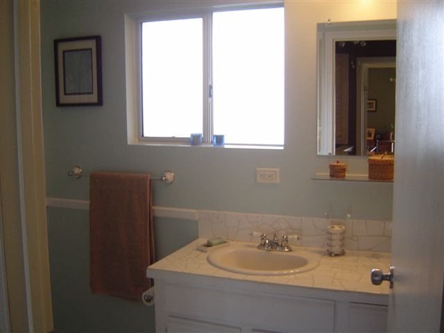 2-40327 Diamond Head Rd