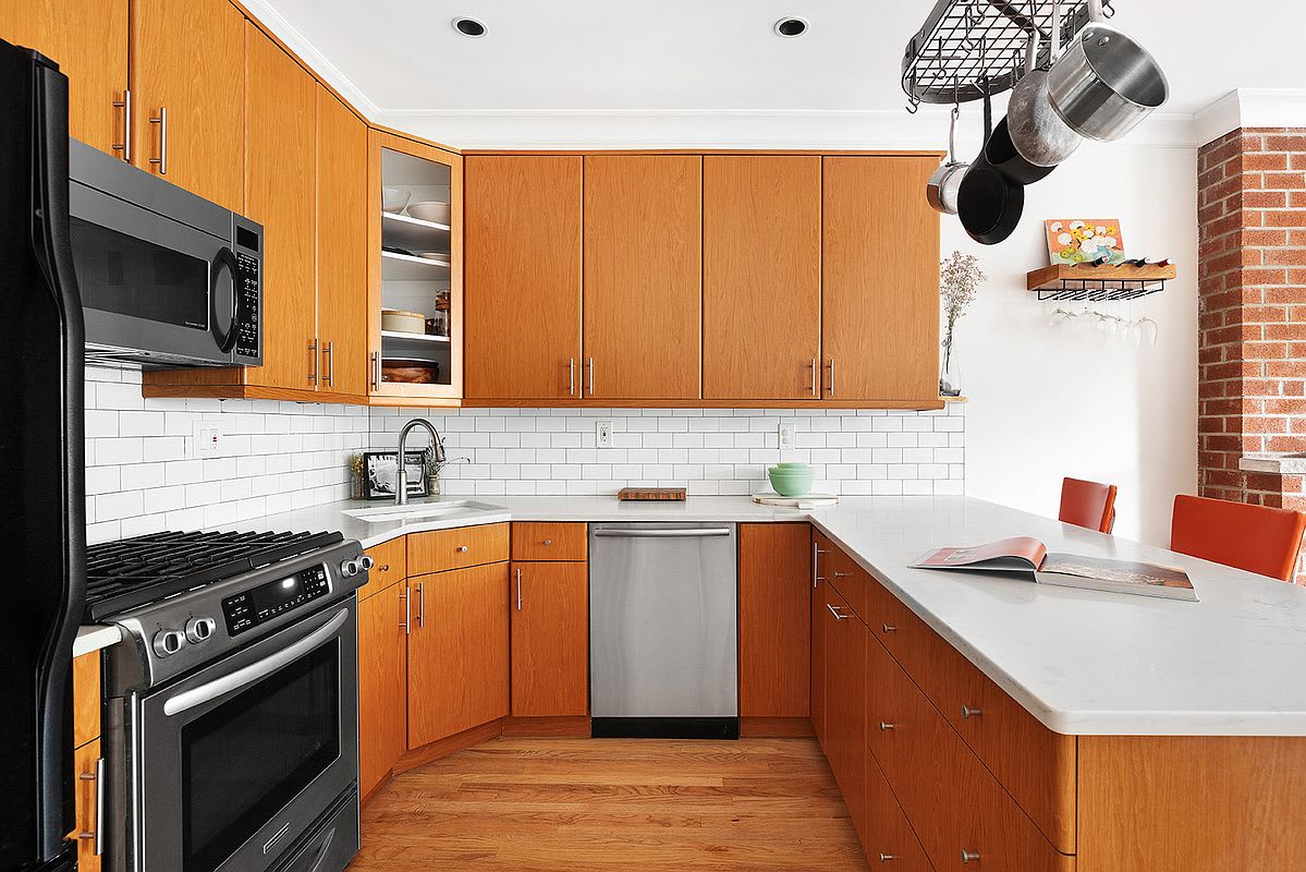 339 Sackett St, #2