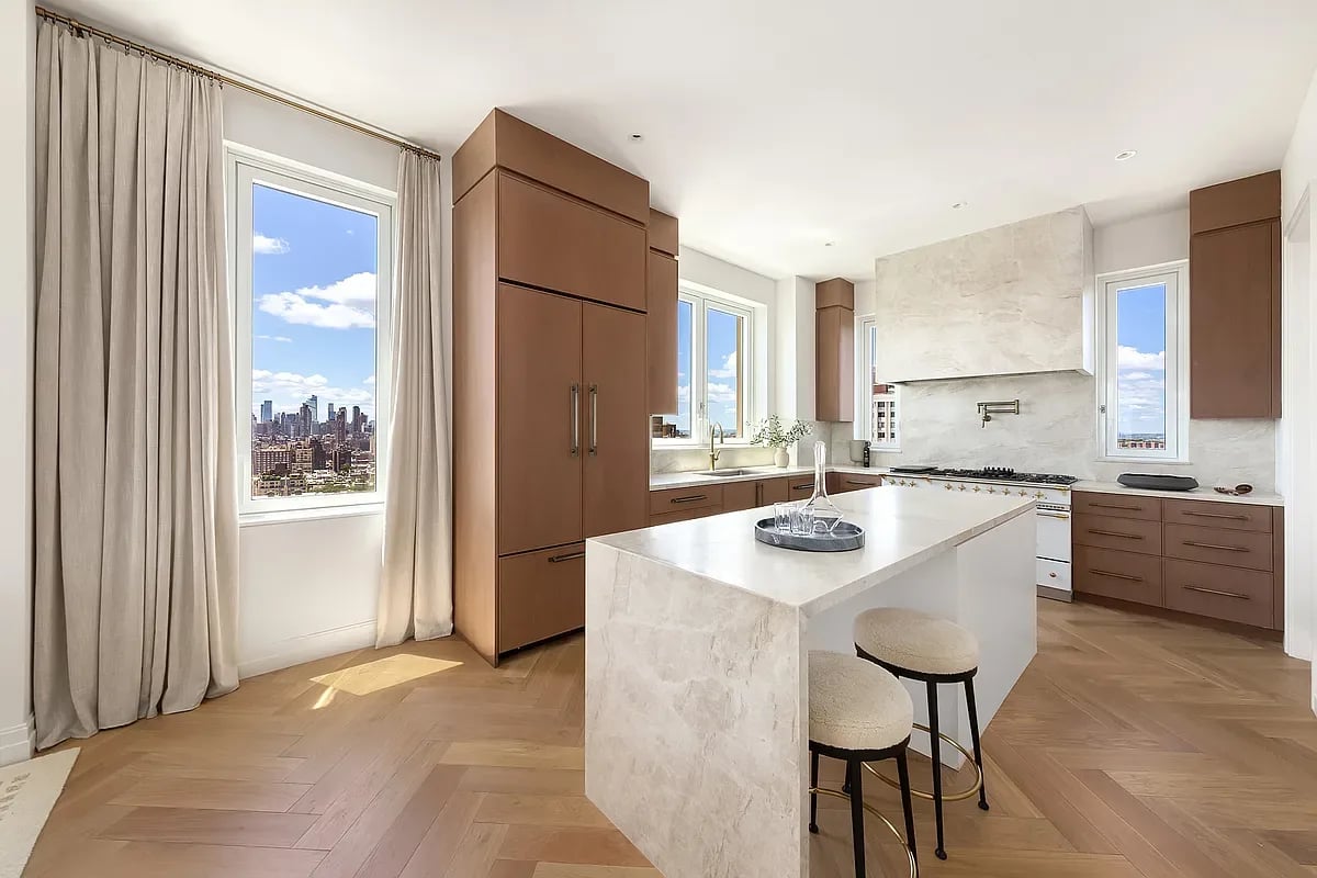 15 West 96th Street Unit: PH