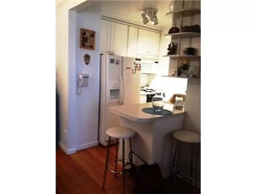 220 East 65th Street Unit: 10KK