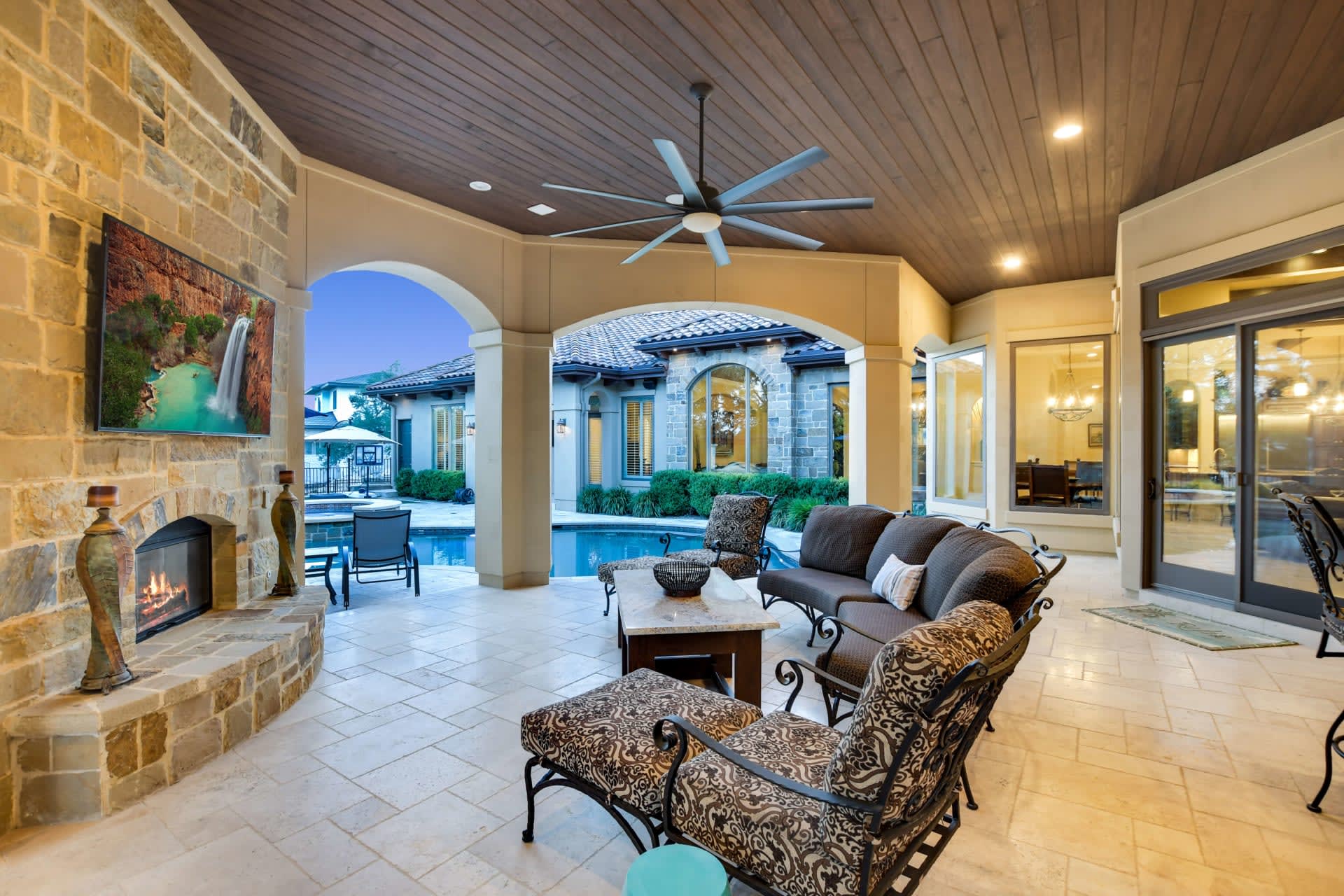 8321 VERDE MESA COVE