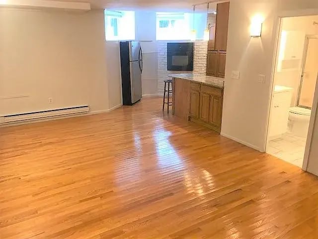 115 St Botolph St, # 1