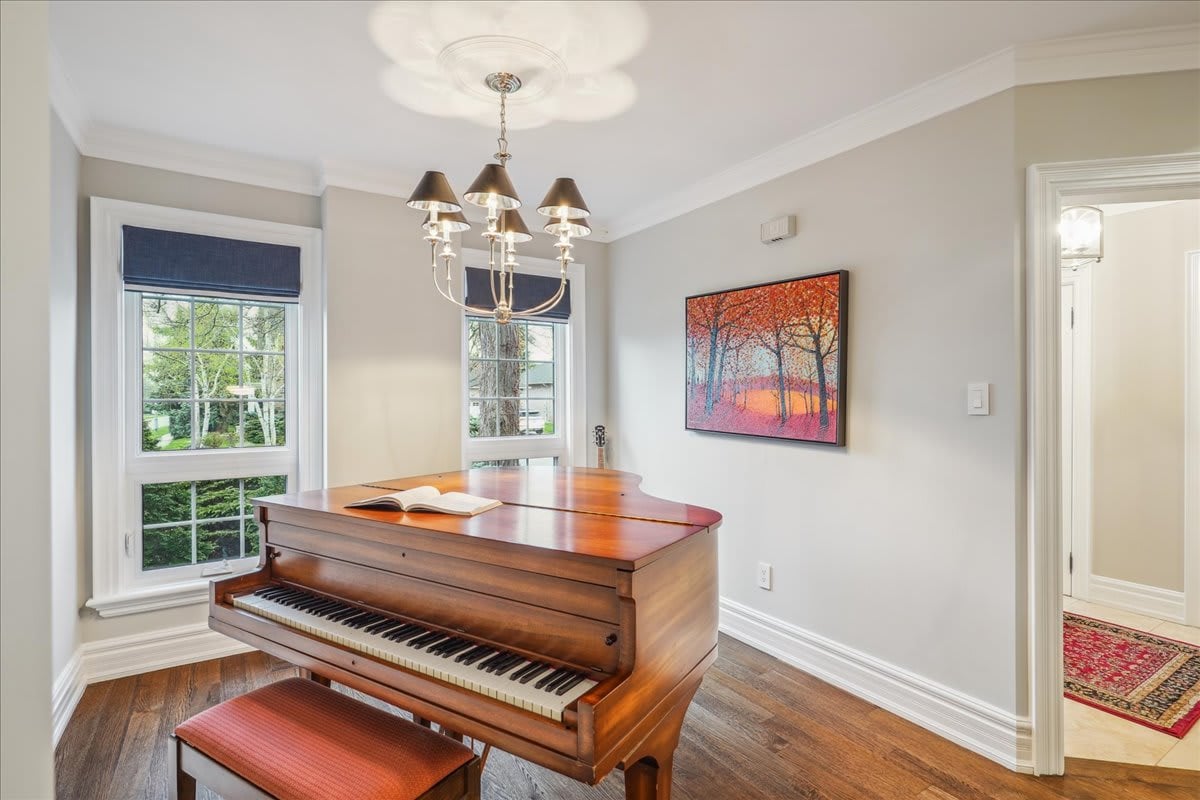 Fairway Hills Beauty 