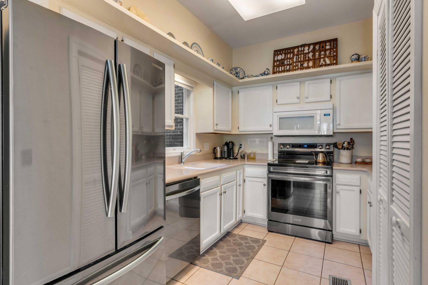 1 Harleston Pl