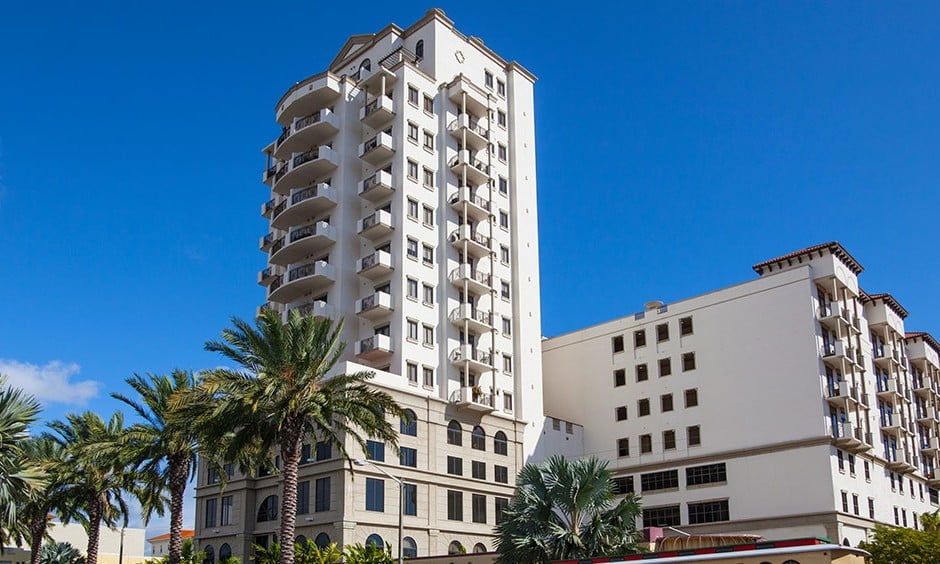 1805 Ponce De Leon Blvd