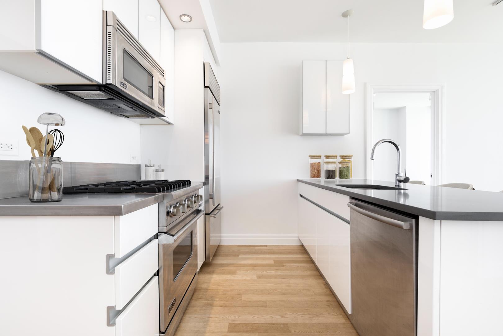 554 West 54th Street, Apt 27-E