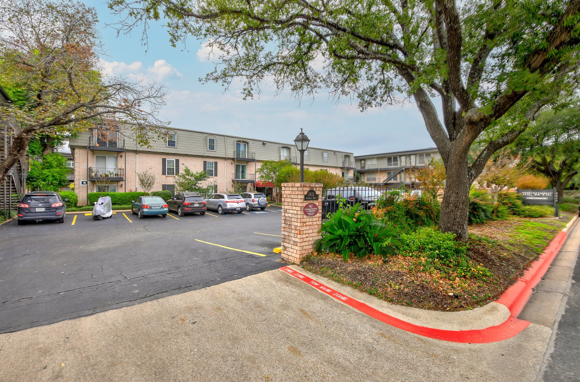 2425 Ashdale Dr #24, Austin, Texas 78757