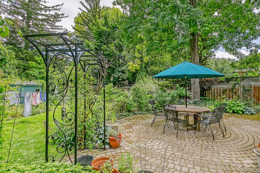 48 Highland Road
