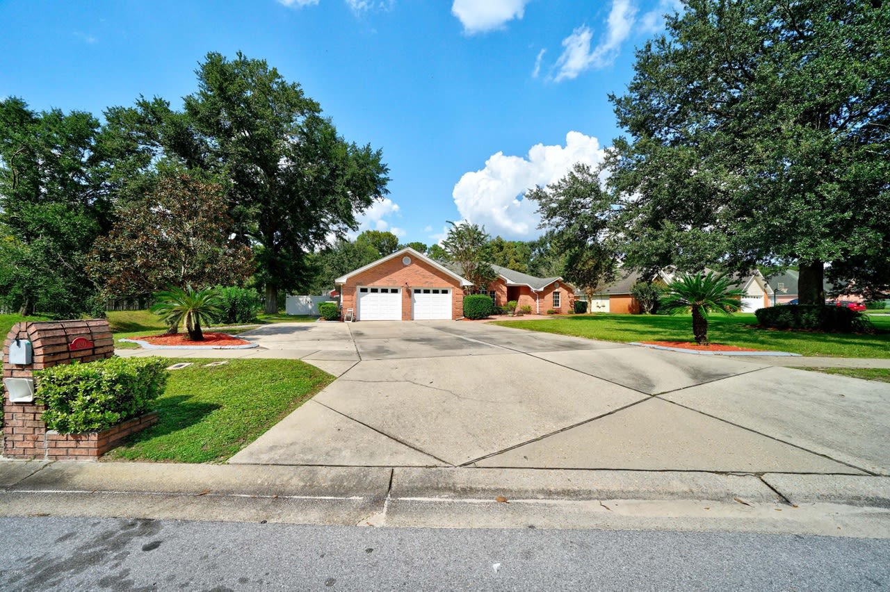 600 KRISTANNA Drive