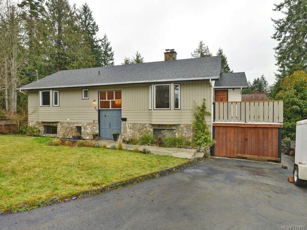 955 Sluggett Rd