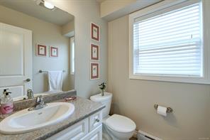6654 Rhodonite Dr, Sooke