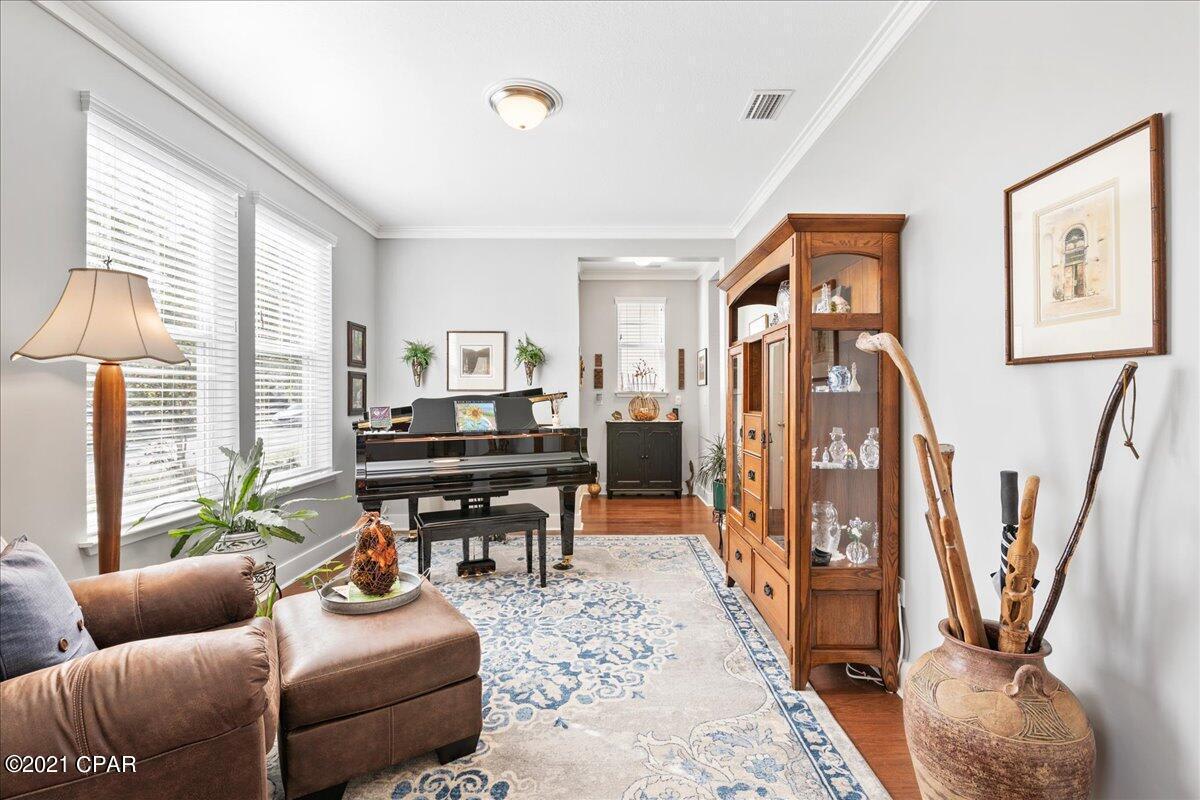 3117 Veranda Avenue