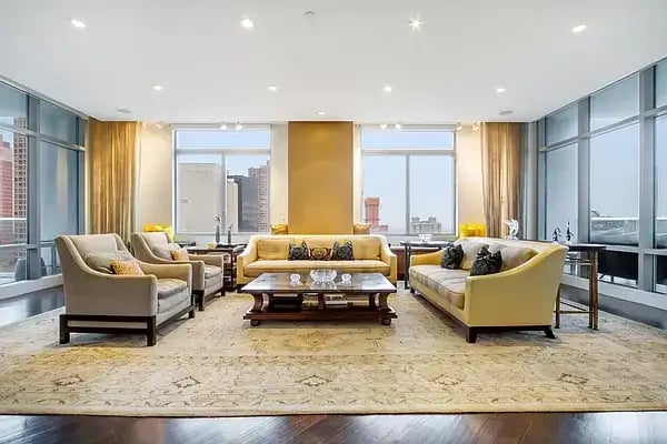 556 Third Avenue Unit: PHD